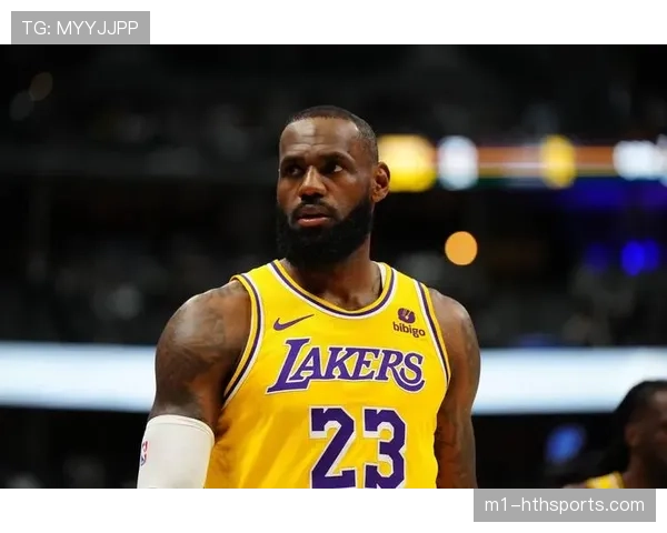 詹姆斯膝伤管理湖人老将轮休策略受关注